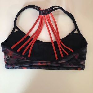 Lululemon cross back.